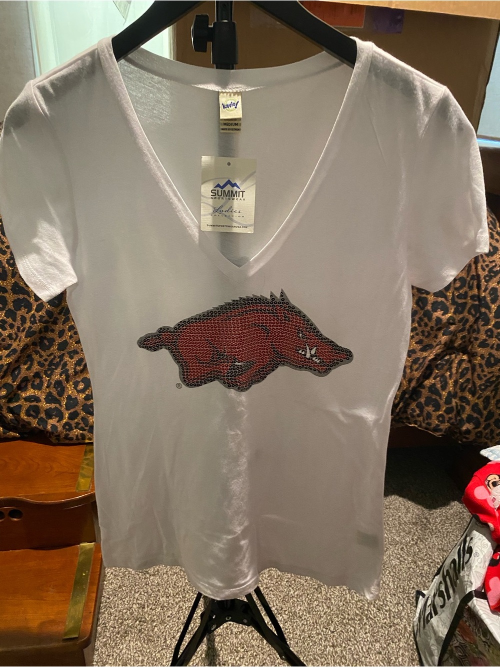Kavio White V-Neck Tee with Red Razorback Graphic